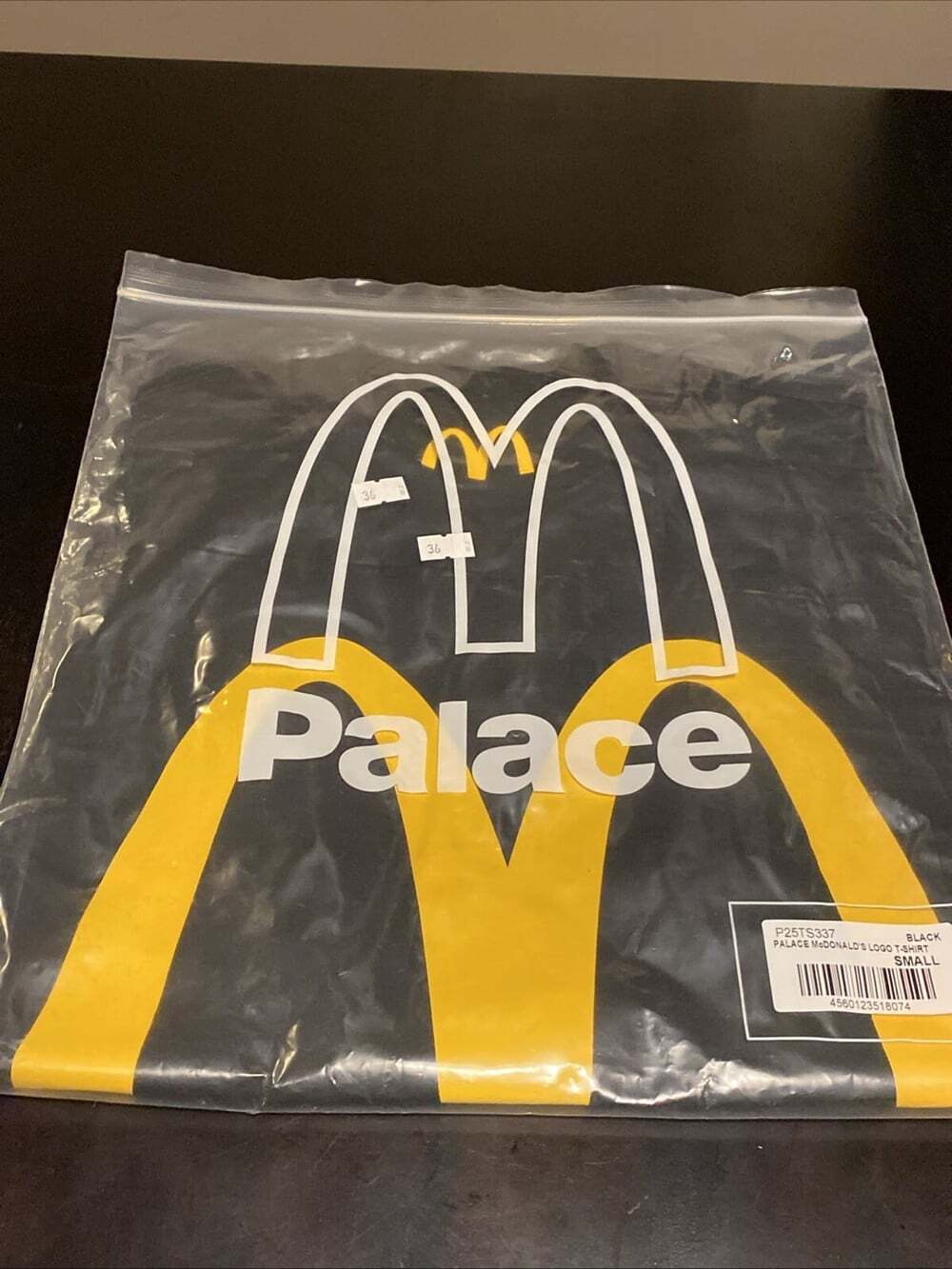 BRAND NEW SMALL PALACE BLACK SHORT SLEEVE